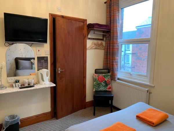 Tropics Beach Hotel : photo 3 de la chambre chambre double standard