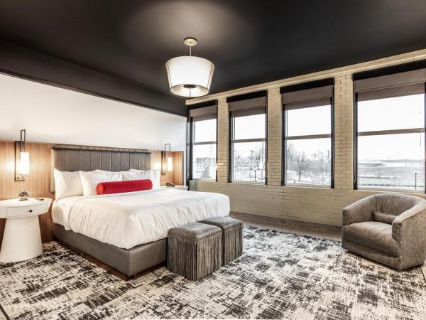 Bottleworks Hotel : photo 4 de la chambre chambre lit king-size standard