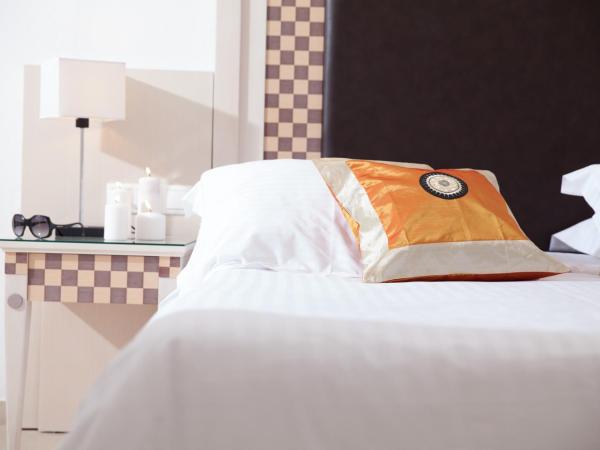 Domna Hotel : photo 9 de la chambre chambre double ou lits jumeaux supérieure - vue sur jardin