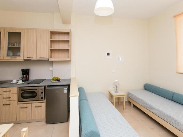 Marilyn Apartments : photo 4 de la chambre appartement (4 adultes)