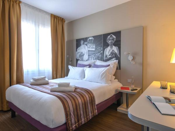 Hôtel Arles Plaza : photo 4 de la chambre suite en duplex