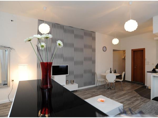 Guest house D&G -I apartment & room : photo 8 de la chambre appartement 1 chambre avec terrasse