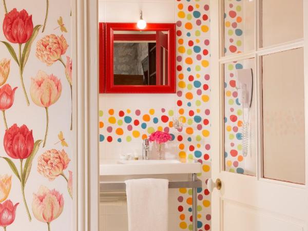 Hôtel Diderot : photo 8 de la chambre chambre double traditionnelle avec ventilateur