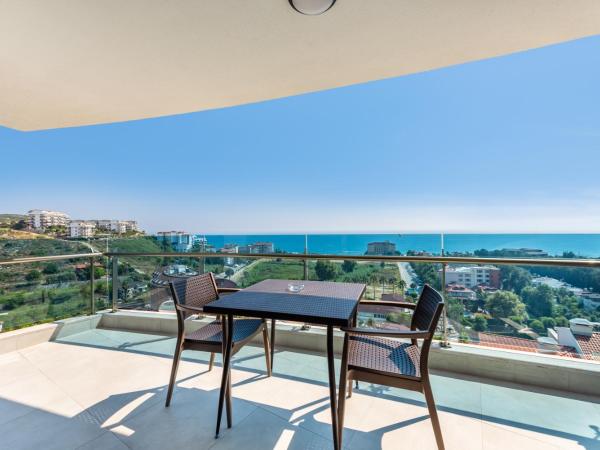 Elite Luxury Suite & Spa : photo 8 de la chambre chambre quadruple - vue sur mer