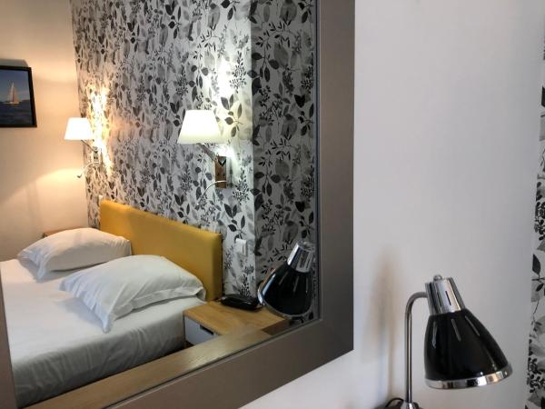 Hotel Ajoncs d'Or : photo 5 de la chambre chambre double standard