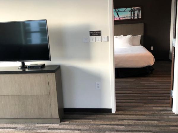 Hyatt House Seattle Downtown : photo 7 de la chambre suite lit king-size 1 chambre avec cuisine