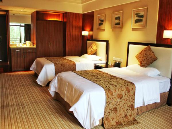 Jinling Riverside Hotel : photo 4 de la chambre chambre affaires lits jumeaux