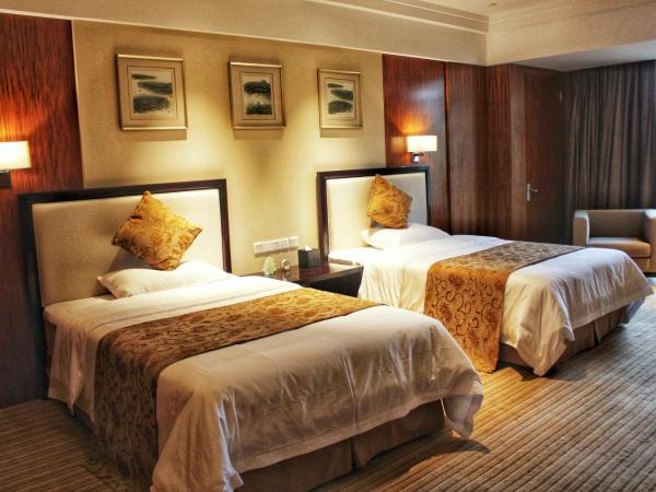 Jinling Riverside Hotel : photo 2 de la chambre chambre affaires lits jumeaux