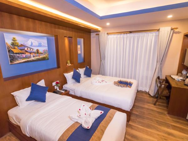 Himalayan Suite Hotel : photo 4 de la chambre family room with balcony - 15% discount on spa