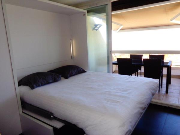 Studio Village Naturiste Hôtel Restaurant Libertin Cap d Agde : photo 4 de la chambre studio deluxe