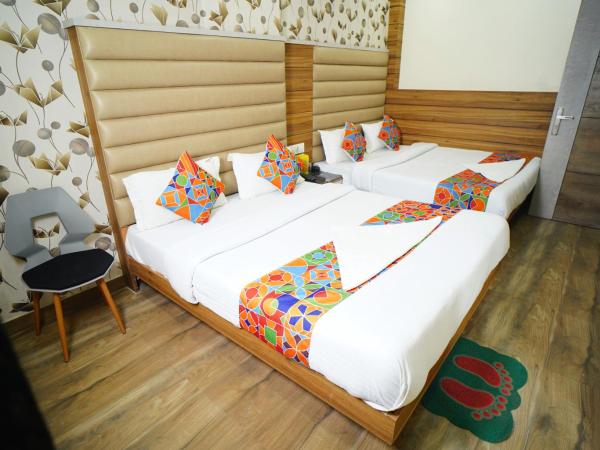 Hotel Delhi Darshan Deluxe-By RSL Hospitality : photo 4 de la chambre chambre double familiale