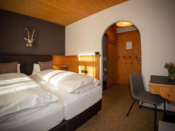 Hotel Parsenn : photo 7 de la chambre chambre double Économique