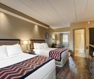 Carlton Inn Midway : photo 1 de la chambre room #284378913