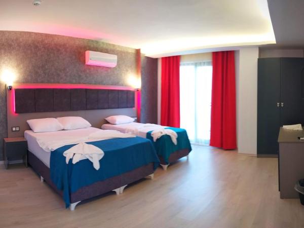 TAMARA Business Otel : photo 1 de la chambre chambre triple deluxe