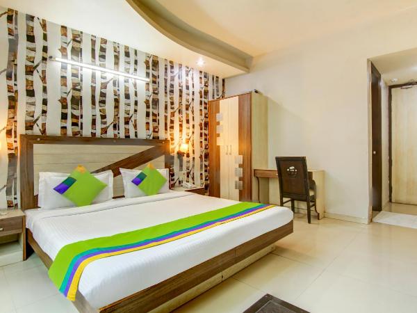 Treebo Rockwell Plaza : photo 4 de la chambre [sanitized] deluxe double room
