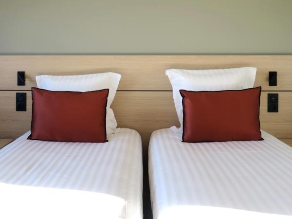 Hôtel Akena Troyes - La Chapelle St-Luc : photo 2 de la chambre chambre lits jumeaux