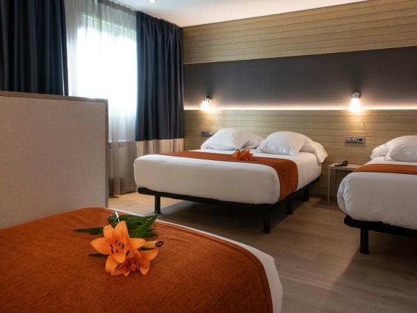 Hotel Avenida : photo 2 de la chambre chambre familiale