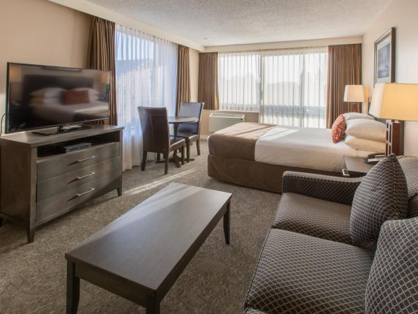 The Embassy Inn : photo 7 de la chambre chambre lit queen-size