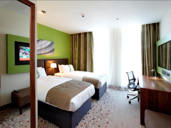 Holiday Inn Bristol City Centre, an IHG Hotel : photo 1 de la chambre chambre lits jumeaux standard