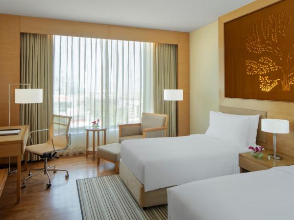 Radisson Blu Hotel New Delhi Dwarka : photo 6 de la chambre superior double or twin room with 20% discount on food & soft beverage