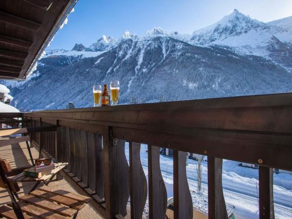 La Chaumière Mountain Lodge : photo 3 de la chambre chambre double avec balcon – vue sur mont blanc