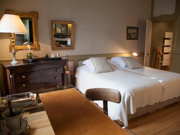 La Maison d'A Côté : photo 3 de la chambre chambre double deluxe avec baignoire