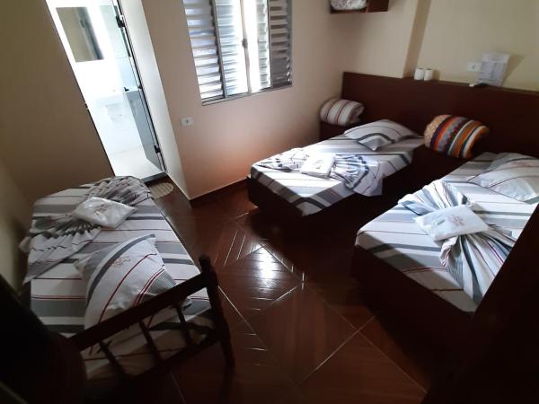 Royal Hotel : photo 3 de la chambre chambre triple