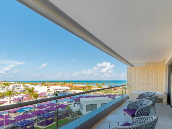 Planet Hollywood Cancun, An Autograph Collection All-Inclusive Resort : photo 4 de la chambre suite directors 1 chambre star class
