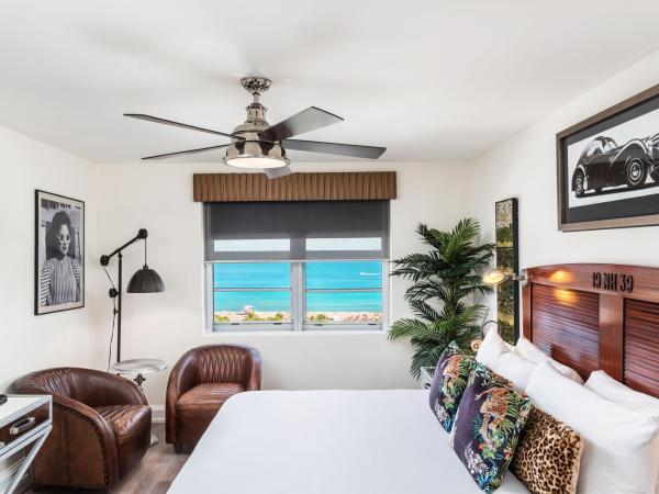 National Hotel, An Adult Only Oceanfront Resort : photo 6 de la chambre chambre lit king-size - vue sur océan