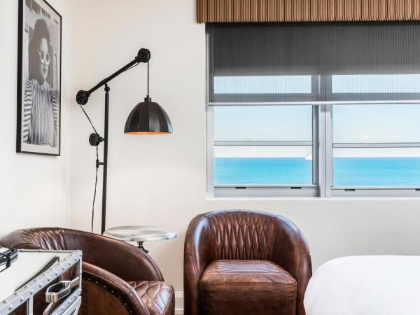 National Hotel, An Adult Only Oceanfront Resort : photo 3 de la chambre chambre lit king-size - vue sur océan