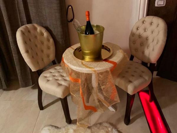 Gold House : photo 7 de la chambre suite deluxe avec baignoire spa