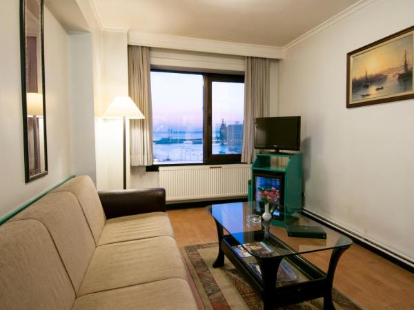 Kadıköy Rıhtım Hotel : photo 10 de la chambre chambre double ou lits jumeaux