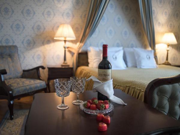 Grand Premium Booking Hotel : photo 6 de la chambre suite exécutive