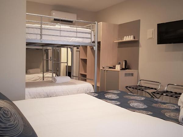 Leumeah Lodge : photo 1 de la chambre hébergement familial plus