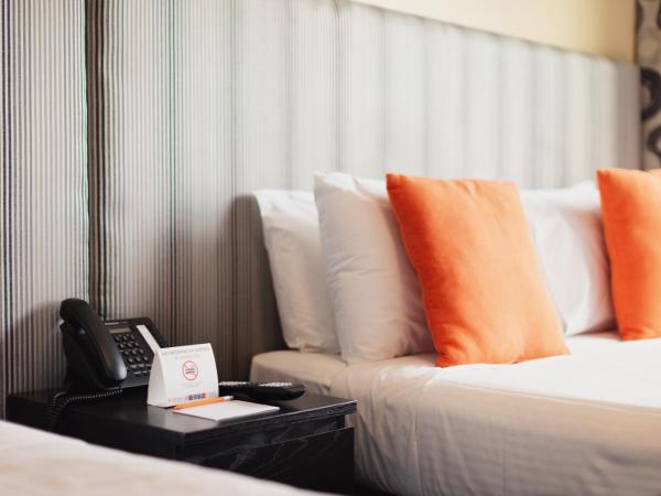 Comfort Hotel East Melbourne : photo 5 de la chambre suite lit king-size