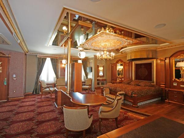 Fuat Pasa Oteli - Special Category Bosphorus : photo 1 de la chambre suite lit king-size