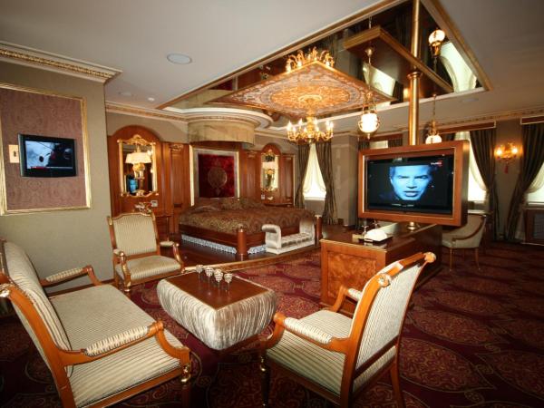 Fuat Pasa Oteli - Special Category Bosphorus : photo 7 de la chambre suite lit king-size
