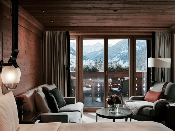 The Alpina Gstaad : photo 3 de la chambre chambre deluxe gstaad