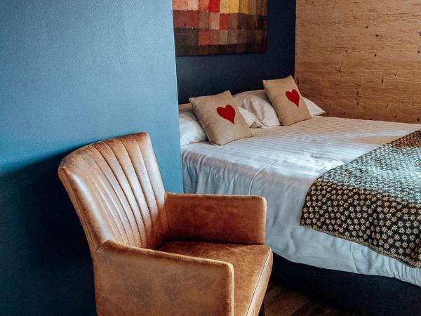 Les Mazots du Clos : photo 2 de la chambre chambre double deluxe