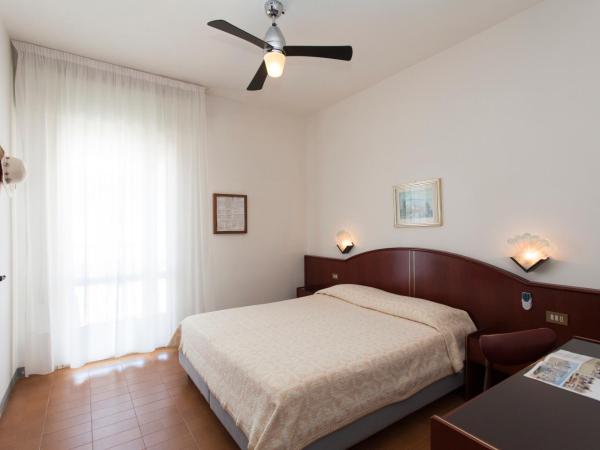 Hotel Arborea : photo 1 de la chambre chambre double