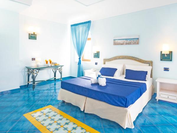 Hotel Myage : photo 2 de la chambre chambre double supérieure - vue sur jardin