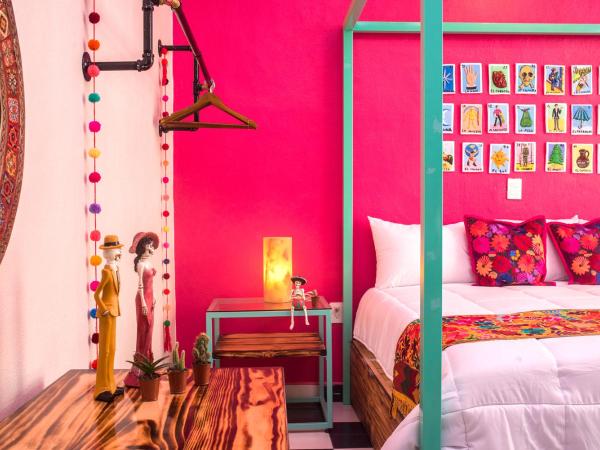 CASA MARÍA MALECÓN : photo 2 de la chambre suite lit king-size