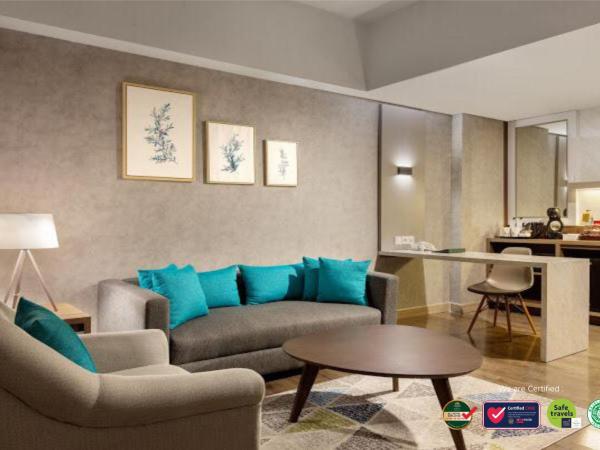 KHAS Malioboro Hotel : photo 6 de la chambre suite - vue sur ville