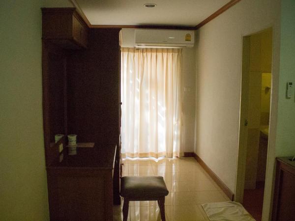 The Residence Hotel -SHA Extra Plus : photo 9 de la chambre chambre double deluxe