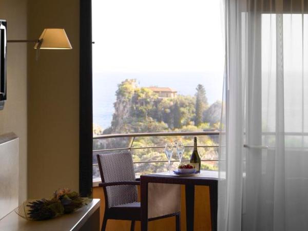 Taormina Panoramic Hotel : photo 4 de la chambre chambre double avec balcon