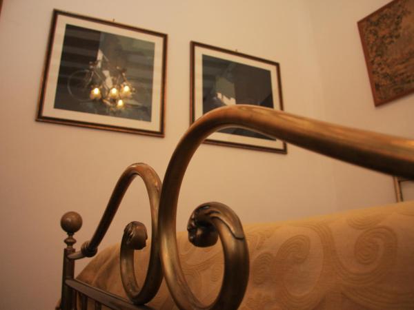 Hotel Morlacchi : photo 3 de la chambre chambre triple