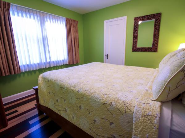 James Bay Inn Hotel, Suites & Cottage : photo 6 de la chambre gîte 2 chambres