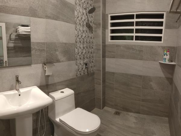 Just Austin Guesthouse : photo 4 de la chambre petite chambre lits jumeaux