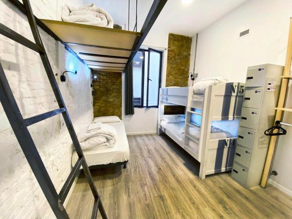 ECO Hostel : photo 3 de la chambre lit dans dortoir pour femmes de 6 lits