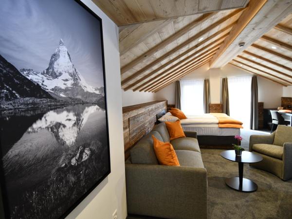 Hotel Elite : photo 2 de la chambre suite junior - vue sur mont cervin